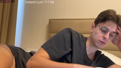 Chris online show from March 1, 7:42 am