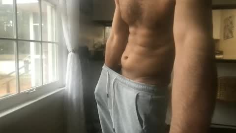 yourmodel online show from February 12, 2:54 pm