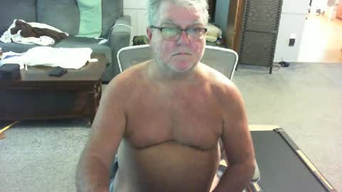 yourpoppi55 online show from July 10, 6:54 pm