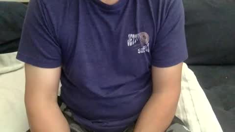 yque online show from April 15, 6:19 pm