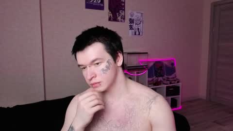 Yuki online show from April 3, 2:58 pm