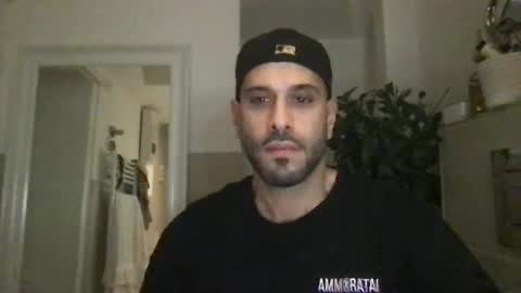 Snapshot of yul53 chatting on September 28, 1:20 pm yul53 online show from September 28, 1:20 pm