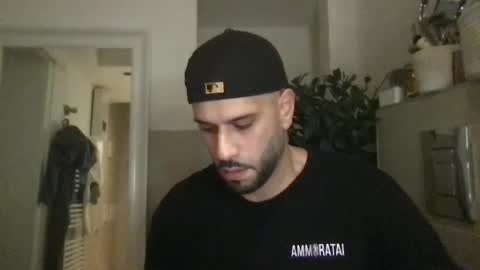 Snapshot of yul53 chatting on October 3, 5:51 pm yul53 online show from October 3, 5:51 pm