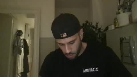 Snapshot of yul53 chatting on September 10, 9:13 pm yul53 online show from September 10, 9:13 pm