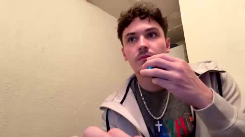 Snapshot of yungstudbev chatting on September 11, 2:10 am yungstudbev online show from September 11, 2:10 am