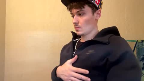 Snapshot of yungstudbev chatting on January 14, 2:53 pm yungstudbev online show from January 14, 2:53 pm