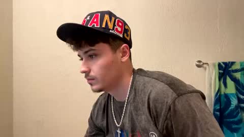 Snapshot of yungstudbev chatting on December 30, 6:09 am yungstudbev online show from December 30, 6:09 am