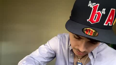 Snapshot of yungstudbev chatting on January 26, 1:47 pm yungstudbev online show from January 26, 1:47 pm