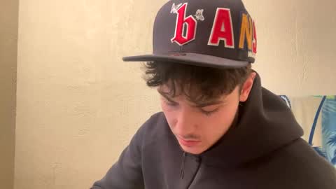 Snapshot of yungstudbev chatting on January 13, 10:36 am yungstudbev online show from January 13, 10:36 am