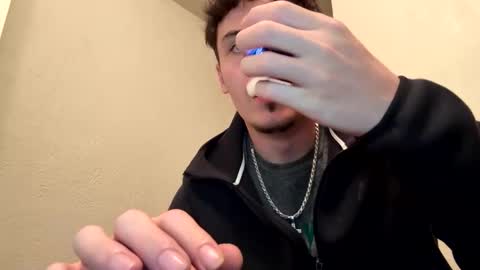 Snapshot of yungstudbev chatting on September 13, 3:51 am yungstudbev online show from September 13, 3:51 am