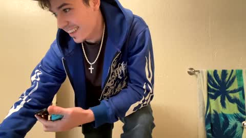 Snapshot of yungstudbev chatting on January 19, 5:58 am yungstudbev online show from January 19, 5:58 am