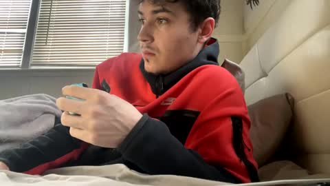 Snapshot of yungstudbev chatting on February 6, 6:02 pm yungstudbev online show from February 6, 6:02 pm