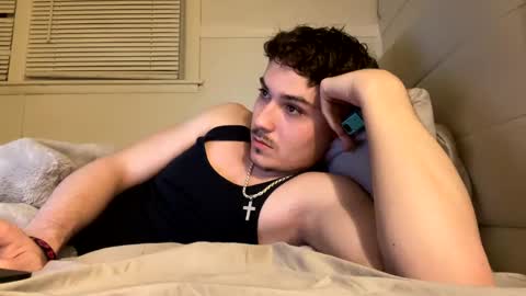 Snapshot of yungstudbev chatting on March 6, 2:41 am yungstudbev online show from March 6, 2:41 am