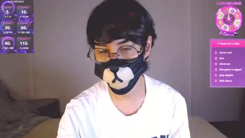 Snapshot of yuniorb chatting on September 25, 4:00 am the puppy boy online show from September 25, 4:00 am