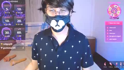 Snapshot of yuniorb chatting on January 16, 4:07 am the puppy boy online show from January 16, 4:07 am