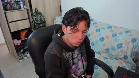 yurii_moody online show from January 13, 6:56 pm