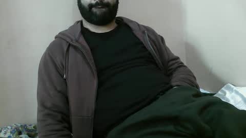 Bi BearXXX online show from January 18, 5:47 am