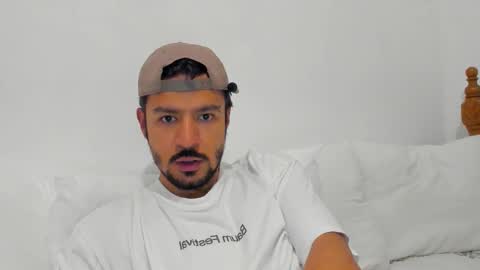 IG unknownickname online show from November 8, 11:02 am