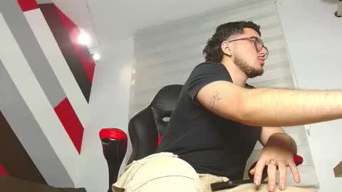 Zack  online show from February 6, 12:02 pm