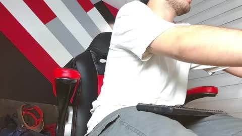 Zack  online show from May 28, 11:52 am