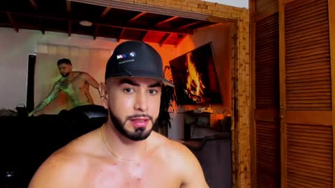 Zac  Jhordan online show from December 13, 3:43 pm