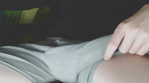 zach52590 online show from January 8, 12:47 pm