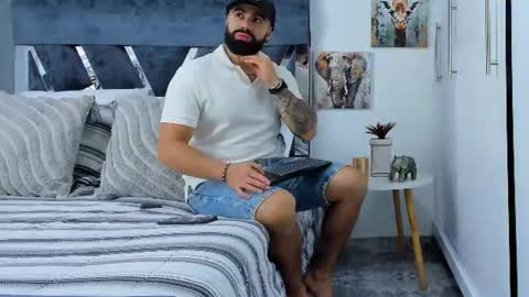 Richard online show from July 8, 1:04 pm