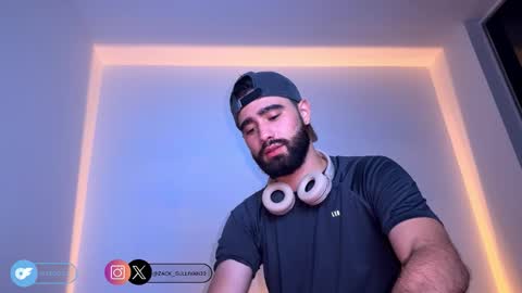 zack_sullivan22 online show from September 24, 2:00 am