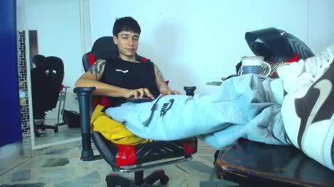 zack online show from January 10, 8:37 pm