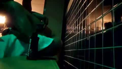 Snapshot of zaddyfine721 chatting on December 25, 12:58 pm zaddyfine721 online show from December 25, 12:58 pm