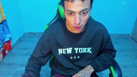 BiG Zafiro online show from February 25, 12:17 pm