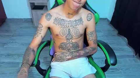 BiG Zafiro online show from March 26, 1:48 pm