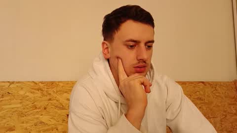 Zack online show from March 16, 2:21 pm