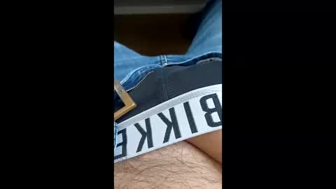 zakkarias online show from April 23, 2:41 pm