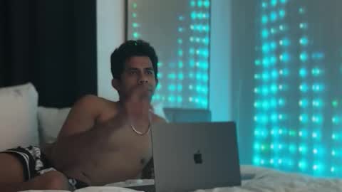 Edii online show from January 11, 1:54 am