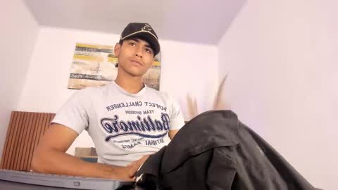 Zander online show from March 5, 1:51 pm