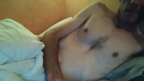 Snapshot of zaze71 chatting on October 18, 6:57 pm zaze71 online show from October 18, 6:57 pm