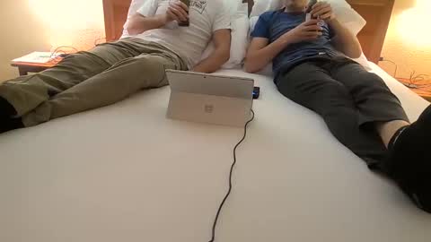 zech2455 online show from November 17, 8:56 pm