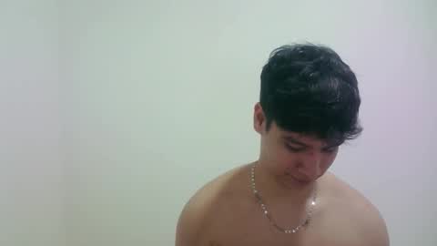 zeus_183 online show from February 24, 7:20 am