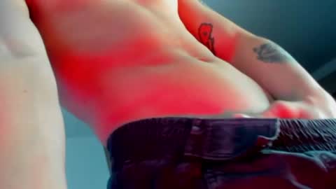 zeus online show from March 5, 11:06 pm