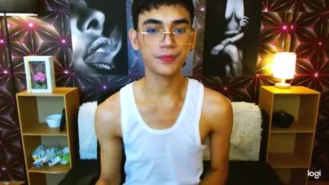 zavier skinny asian online show from March 2, 8:14 pm