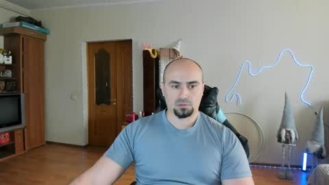 Ziesh online show from April 12, 9:33 am