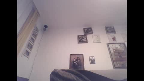 Snapshot of zippi55 chatting on September 19, 4:51 pm Zippi online show from September 19, 4:51 pm