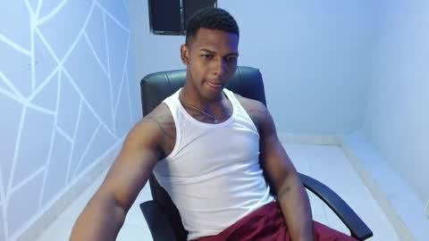 Zoriel online show from April 4, 11:51 am