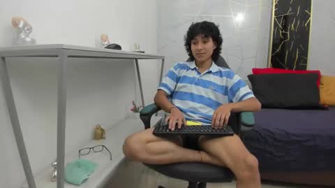     online show from November 27, 9:40 pm