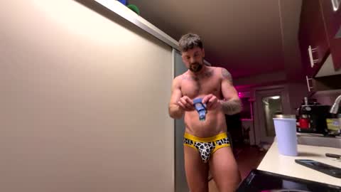 Zuko online show from March 7, 12:56 pm