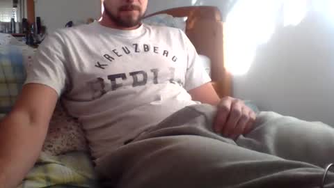 zyggy87 online show from December 19, 12:24 pm