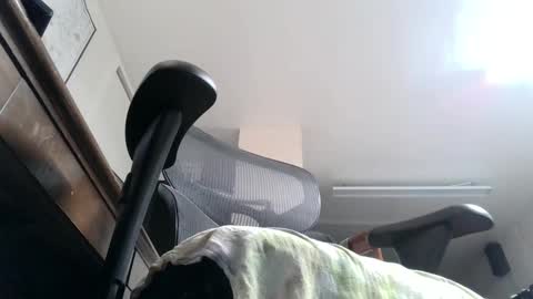 zzzzzbuzz online show from March 9, 5:22 am