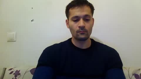 Snapshot of zzzzzzz41 chatting on January 2, 1:08 pm zzzzzzz41 online show from January 2, 1:08 pm