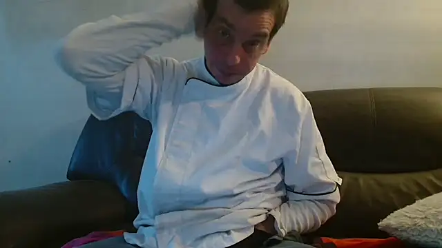 cloupefun online show from November 20, 7:40 am